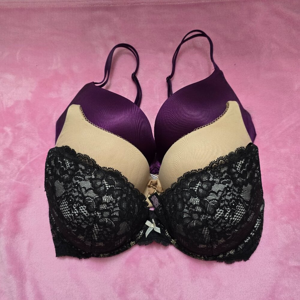 3 Victoria's Secret 34dd bras